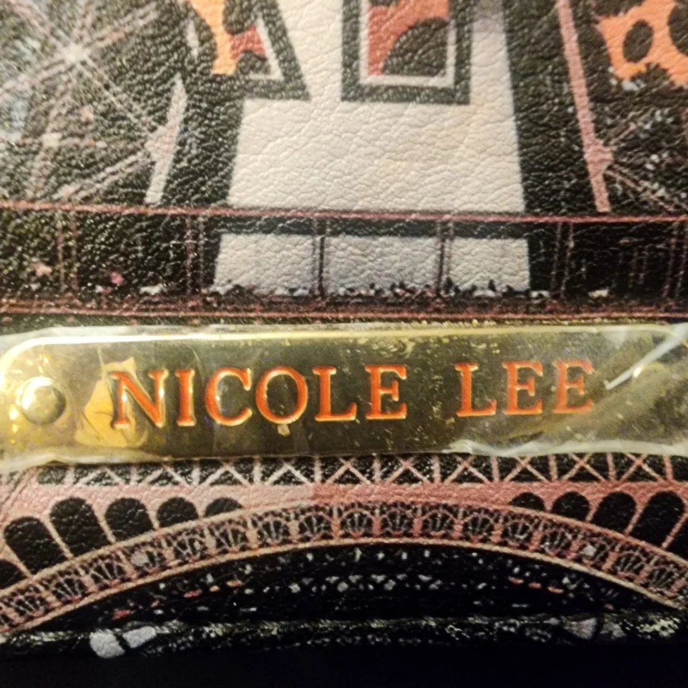 Nicole Lee Faux Leather Trifold Wallet "PARIS" New no Tags - Picture 7 of 14